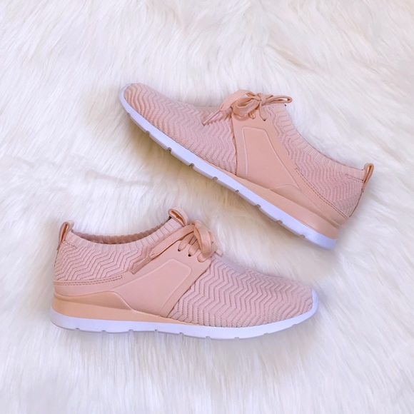UGG Women’s Willows Sneakers In Peach Fuzz - Picture 7 of 8